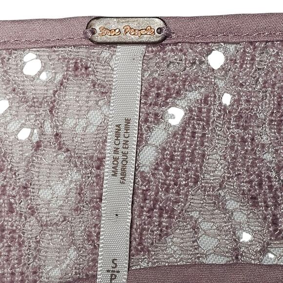 Free People Ruby Crochet Lace Mini Dress Mauve Size S * Dress ONLY - No Slip! - Picture 7 of 13